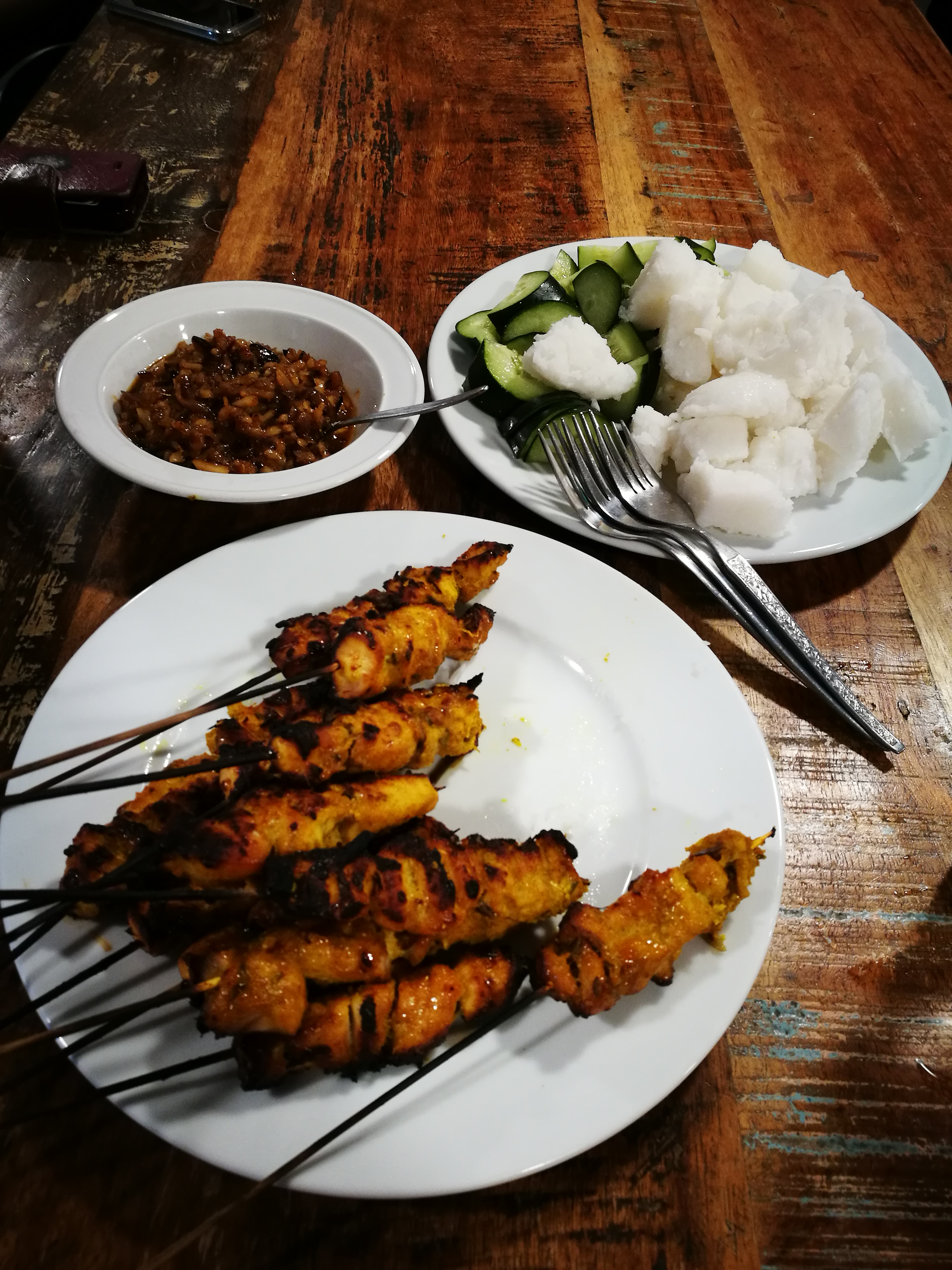 Satay ayam luar negara